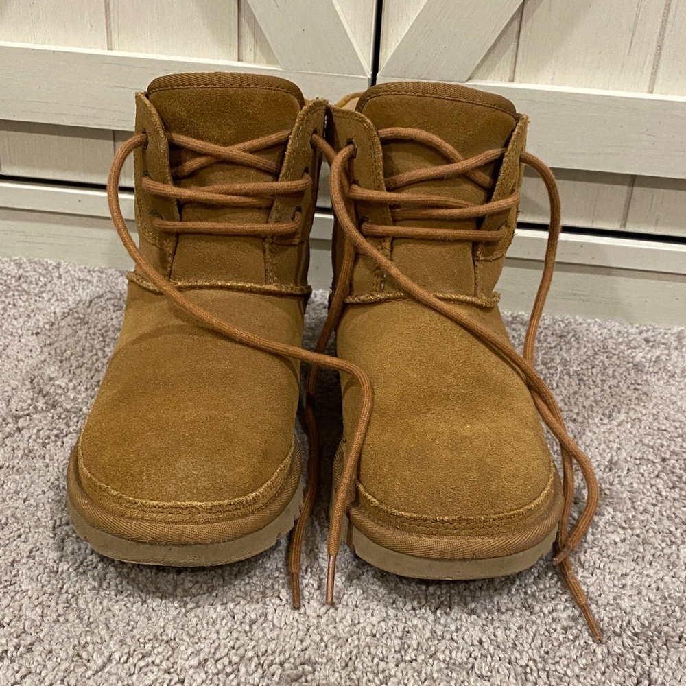 UGG Tan Suede Boots Neumel Hiker Size 7